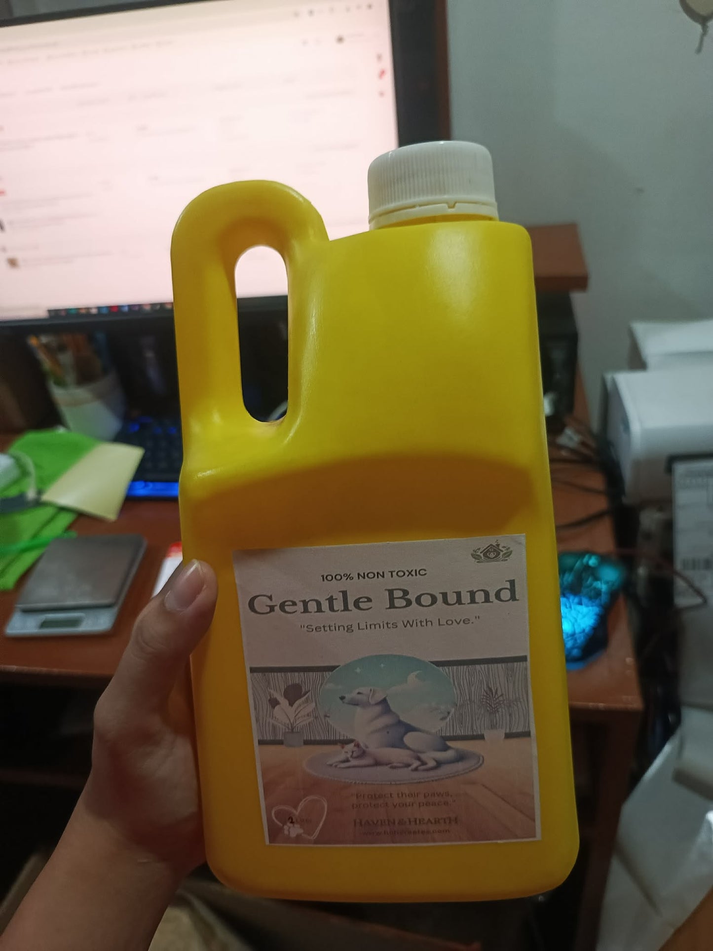 Gentle Bound Natural Cat and Dog Repellent Spray | 2x Stronger Formula  | Citronella Citrus Scent | 250ml/500ml/1000ml | Haven & Hearth Creations